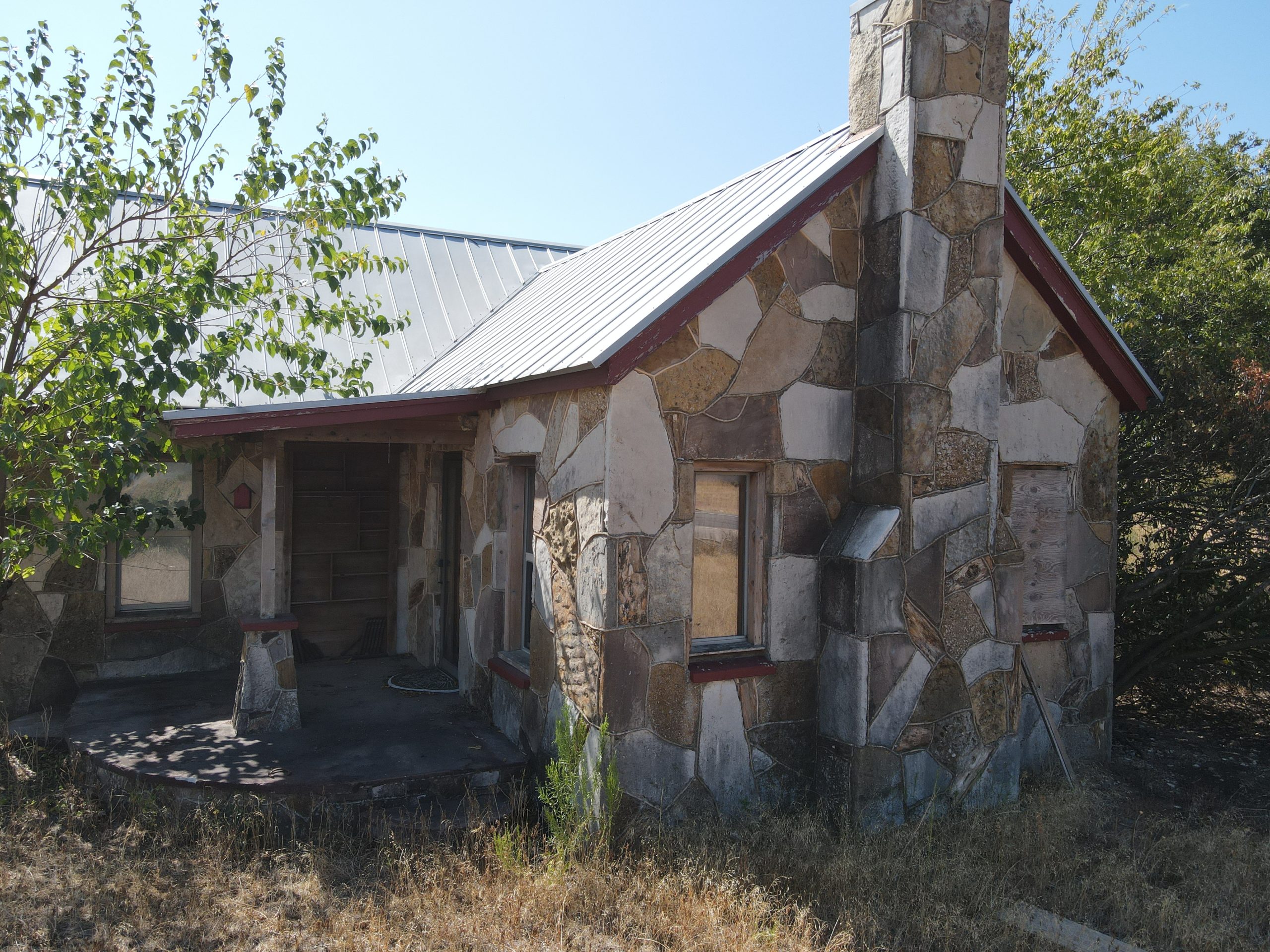 Wellhouse Build And Kitchen Gut On A 1920s Home photo 14