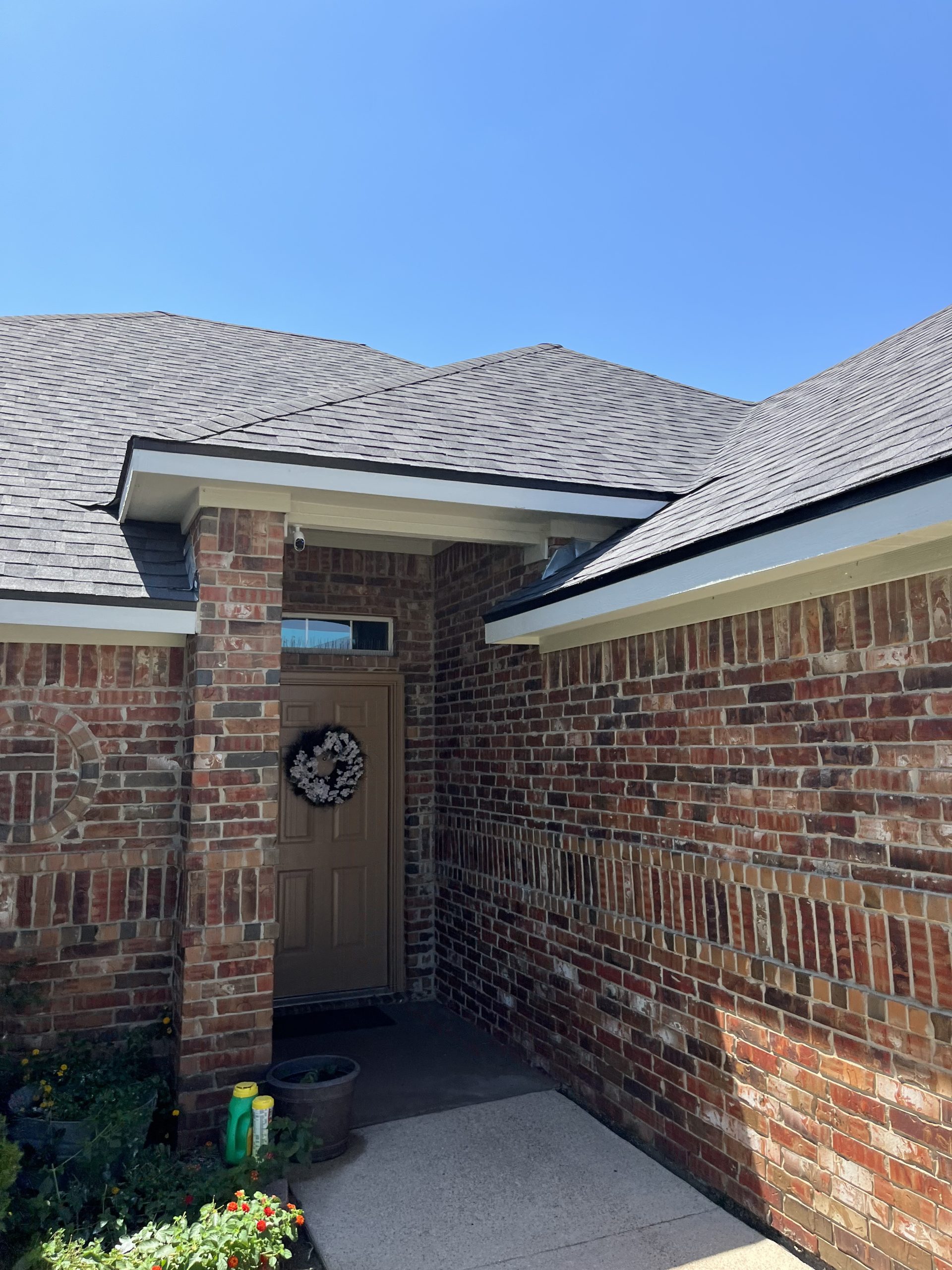 Roof Replacement With New Soffit And Fascia photo 3