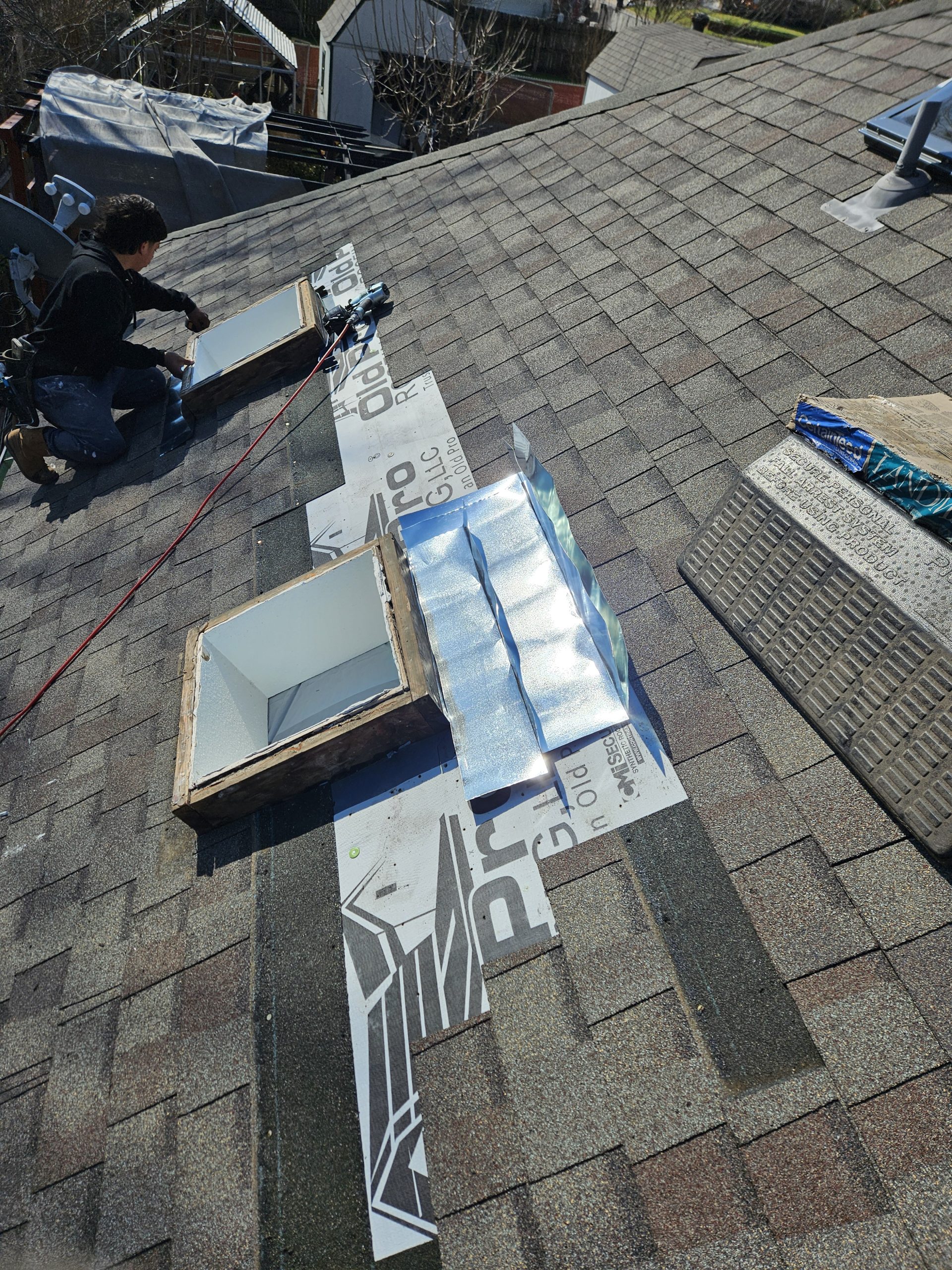 Roof Replacement With New Skylights photo 9